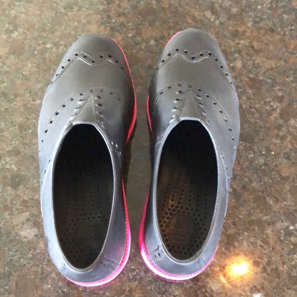 “Like New” Biion Shoes